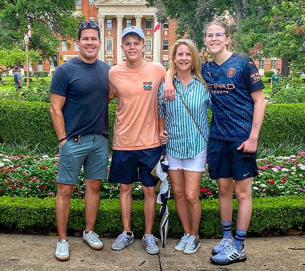 Doctor Lorenzana with his family